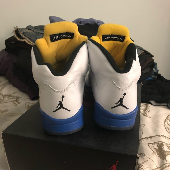 Jordan Retro 5 Laney (Almost deadstock) display picture 2